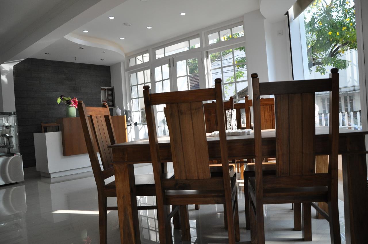 Hotel Daffodils Spice Court Kochi Exteriér fotografie